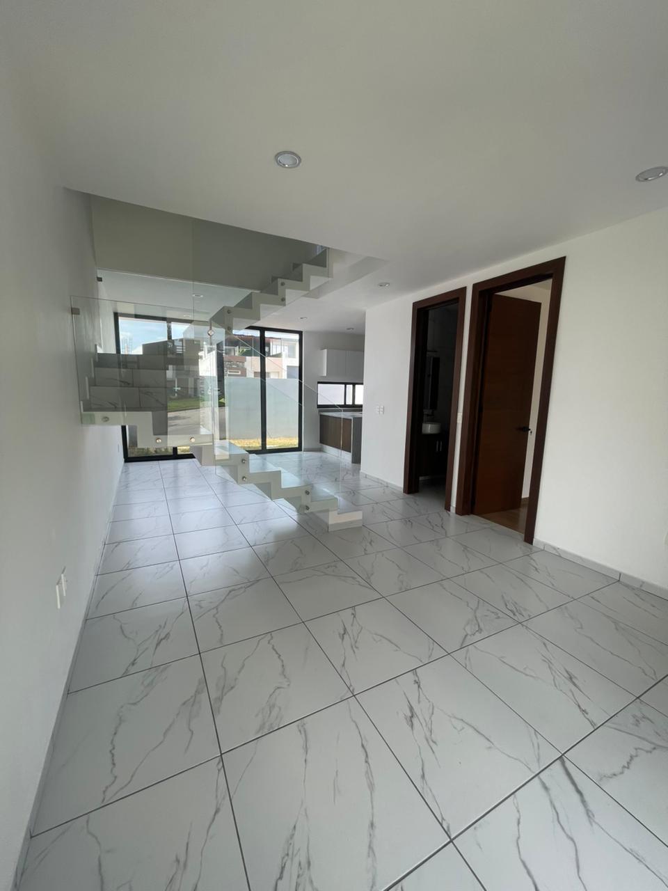 Espectacular casa en Coto Manzanos, Capital Norte - foto 1