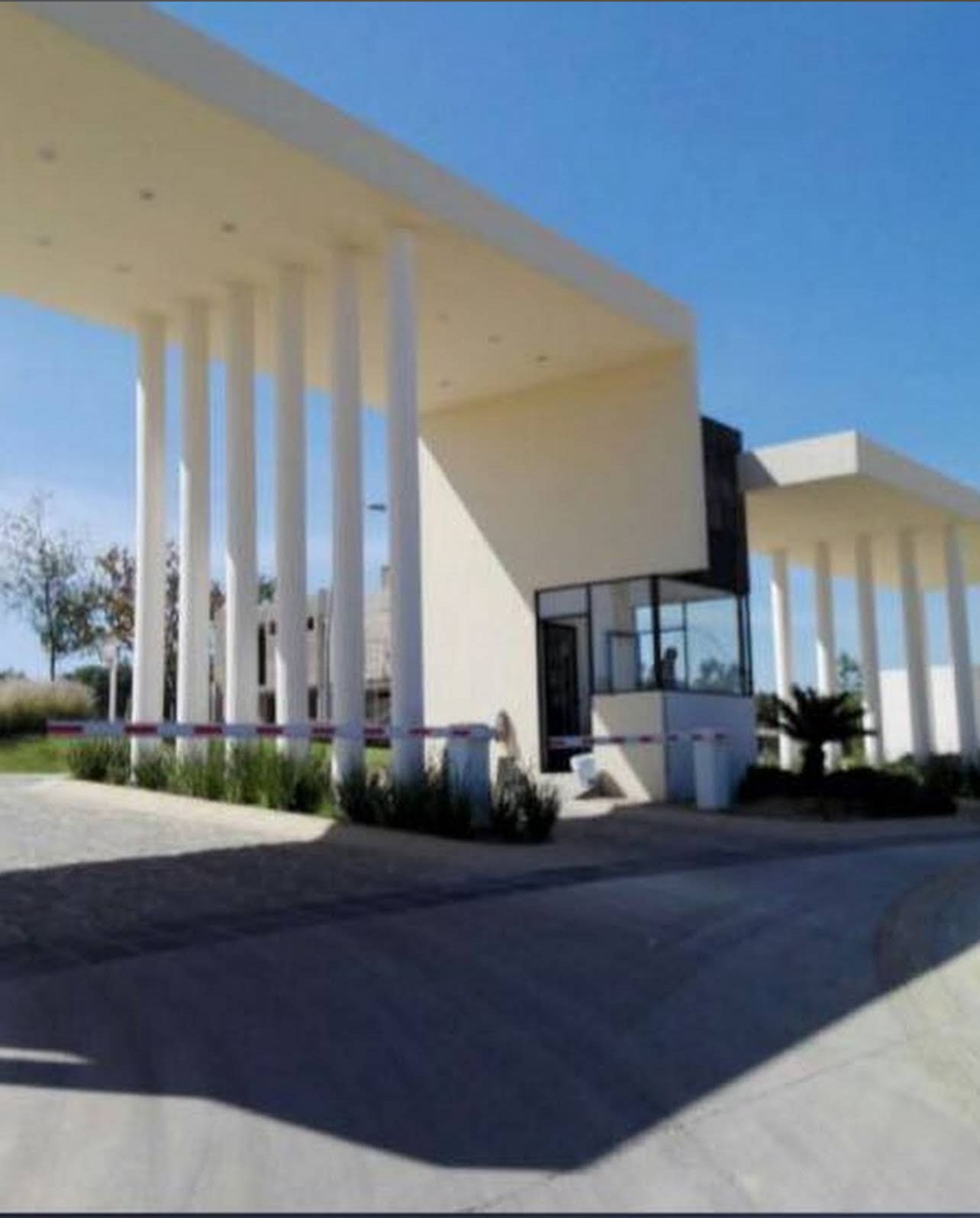 Espectacular casa en Coto Manzanos, Capital Norte - foto 37