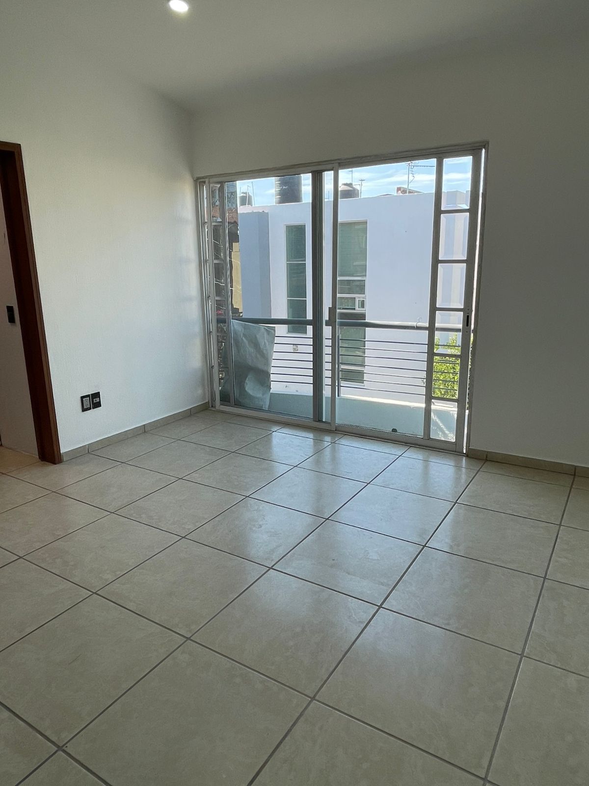 Hermosa casa en venta en Real de Valdepeñas - foto 10