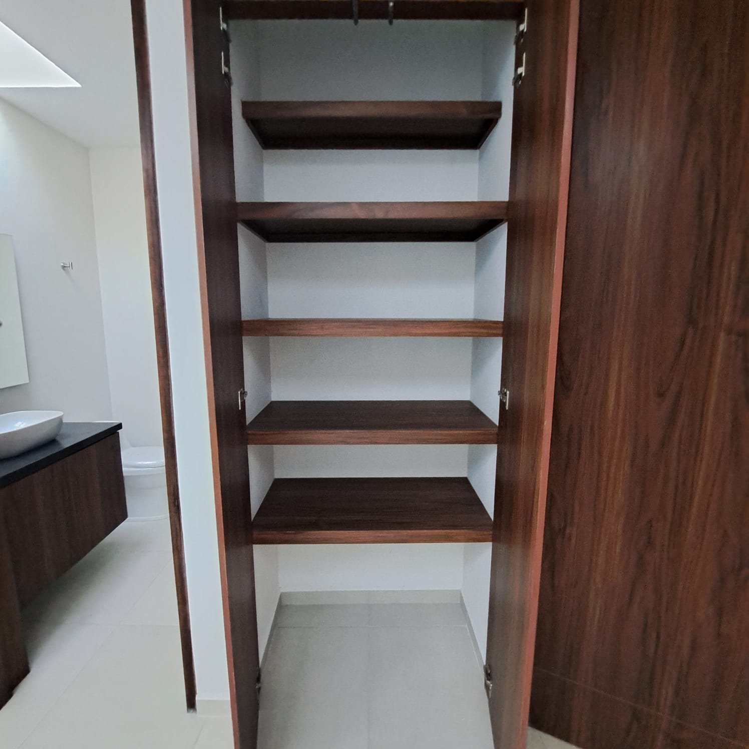 Descubre el confort de vivir en Capital Norte, en Coto Madeiras II, Casa 187 - foto 6