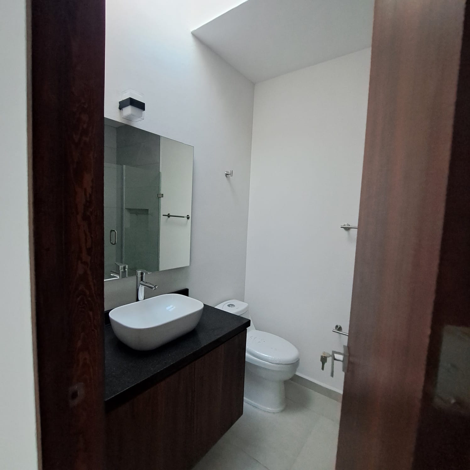 Descubre el confort de vivir en Capital Norte, en Coto Madeiras II, Casa 187 - foto 7