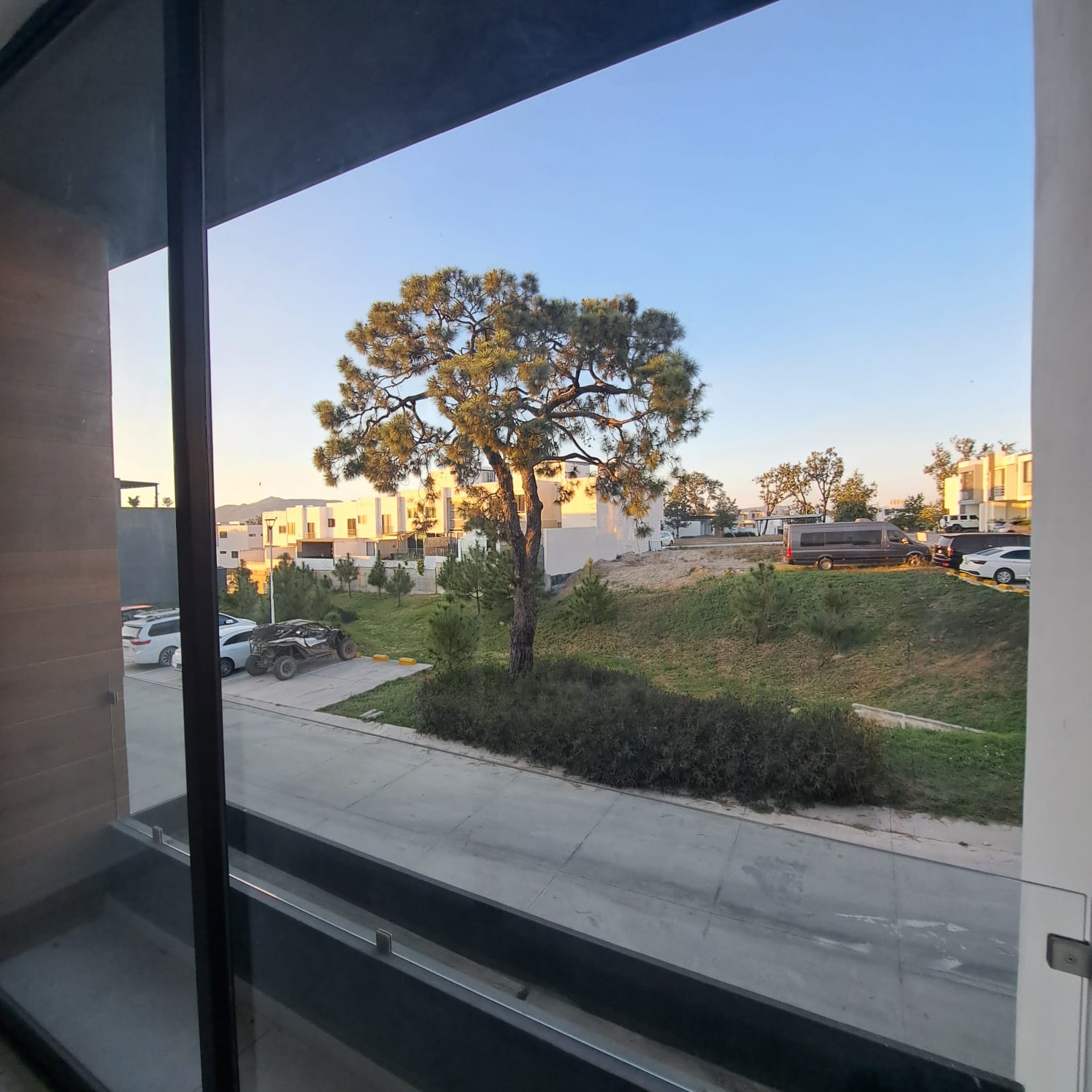 Descubre el confort de vivir en Capital Norte, en Coto Madeiras II, Casa 187 - foto 8