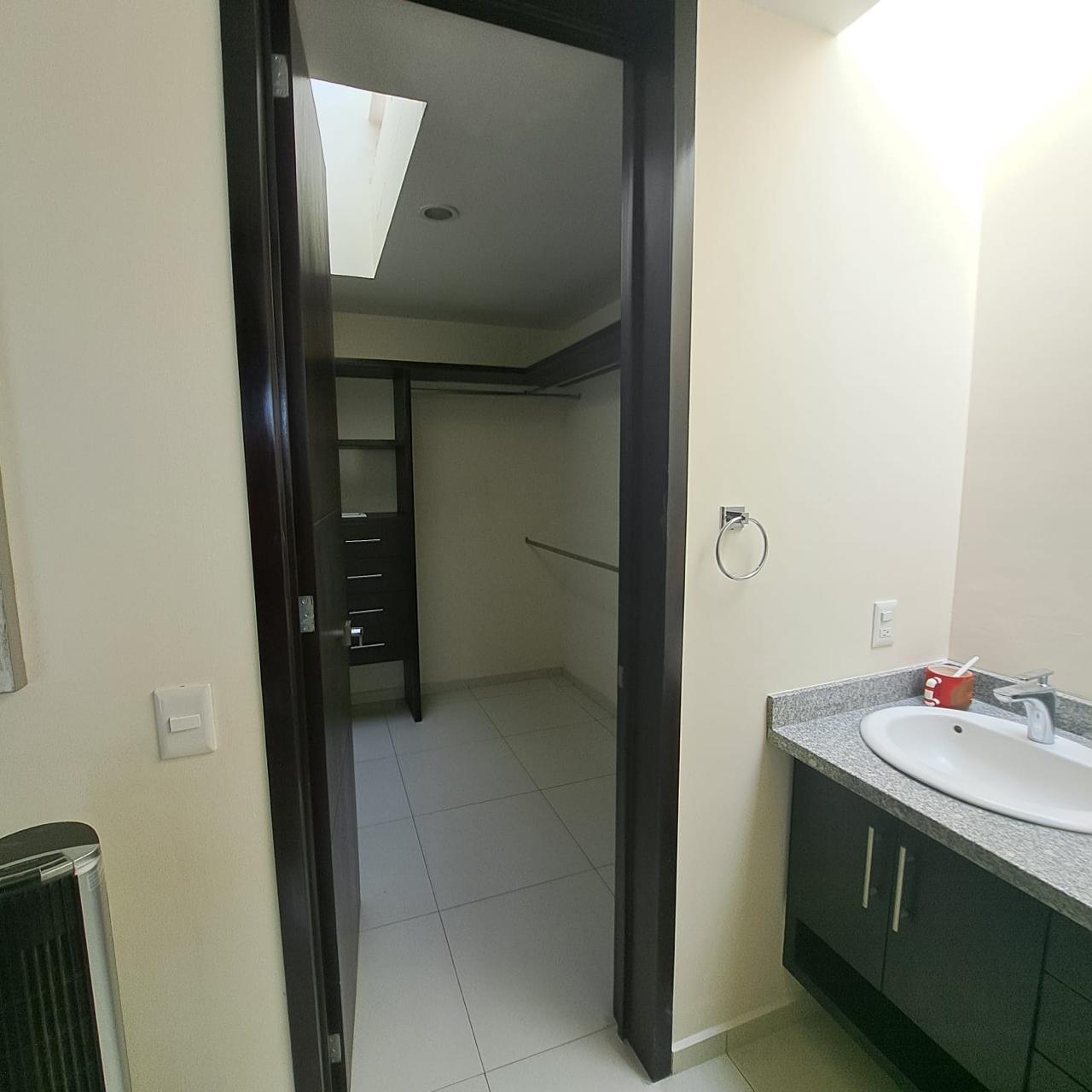 Casa moderna en venta en El Campestre - foto 8